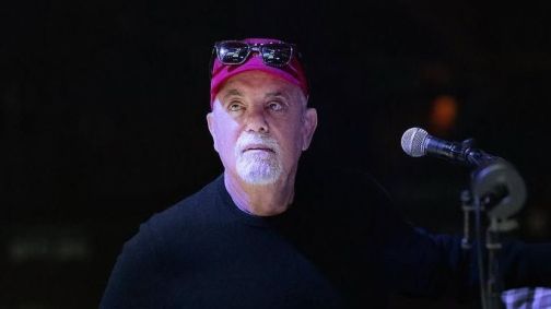 Billy Joel tomou muitas pílulas e acabou ficando no hospital em coma por dias