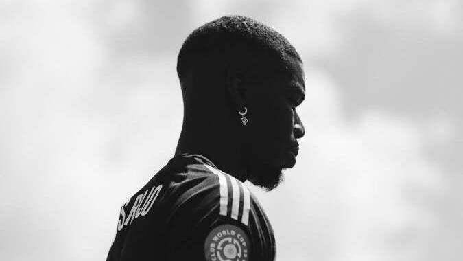 Pogba vestiu a camisa do Boca Juniors em atividade