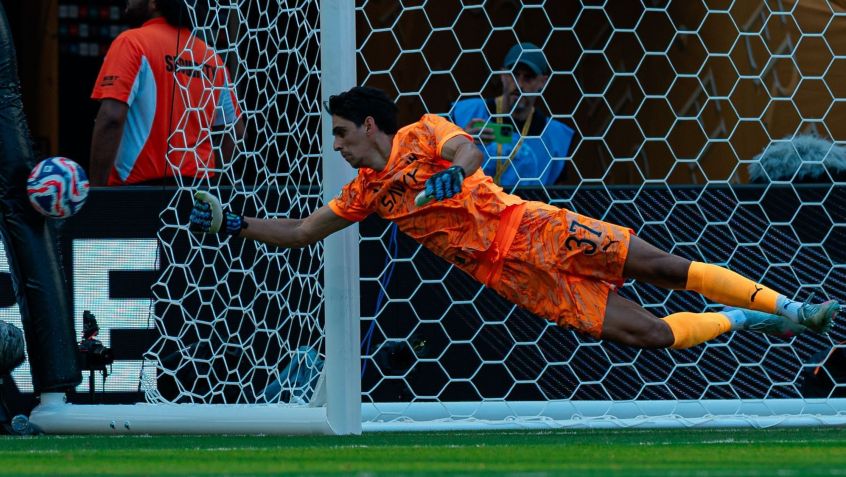 Goleiro Bounou, conhecido como Bono, é um dos líderes do Marrocos na Copa • Foto: Divulgação/Al-Hilal