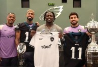 Mundial: Botafogo conhece astro da NFL em preparação no CT dos Eagles