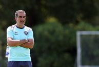 Escalação do Botafogo: Paiva mantém mistério para jogo com o Palmeiras