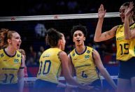 Vôlei: Brasil vence a Turquia e se aproxima da liderança na Liga das Nações