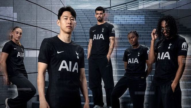 Novo uniforme II do Tottenham