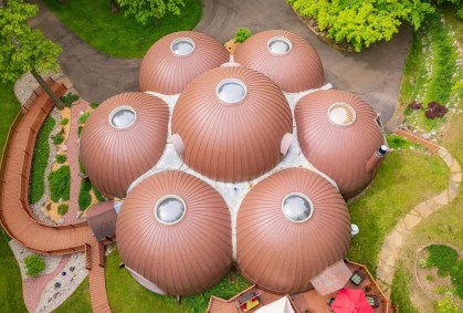 Cebolas gigantes? Casa inusitada está à venda por R$ 10 milhões nos EUA