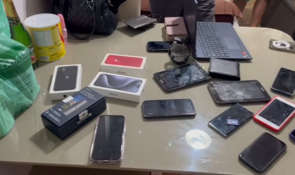 Polícia Civil desarticula esquema de venda de celulares roubados no Rio