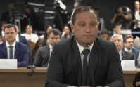 Bolsonaro "enxugou documento" para "somente" prender Moraes, diz Cid