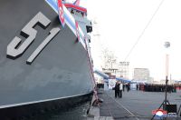Coreia do Norte conserta navio de guerra após inauguração desastrosa