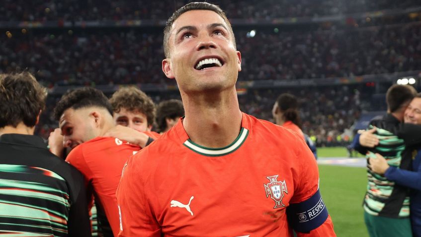 Cristiano Ronaldo se emociona após o título da Nations conquistado por Portugal • Divulgação/Uefa