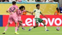 Saiba qual ex-jogador da Seleção recebeu camisa de Messi de presente no Mun