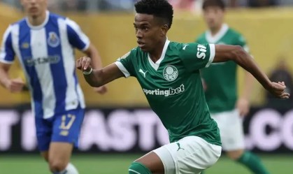 Palmeiras: jornal espanhol rasga elogios a Estêvão após estreia no Mundial