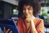 Fecap oferece bolsas para mulheres interessadas em tecnologia