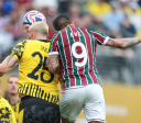Criticado, atacante do Fluminense se justifica por gol perdido no Mundial