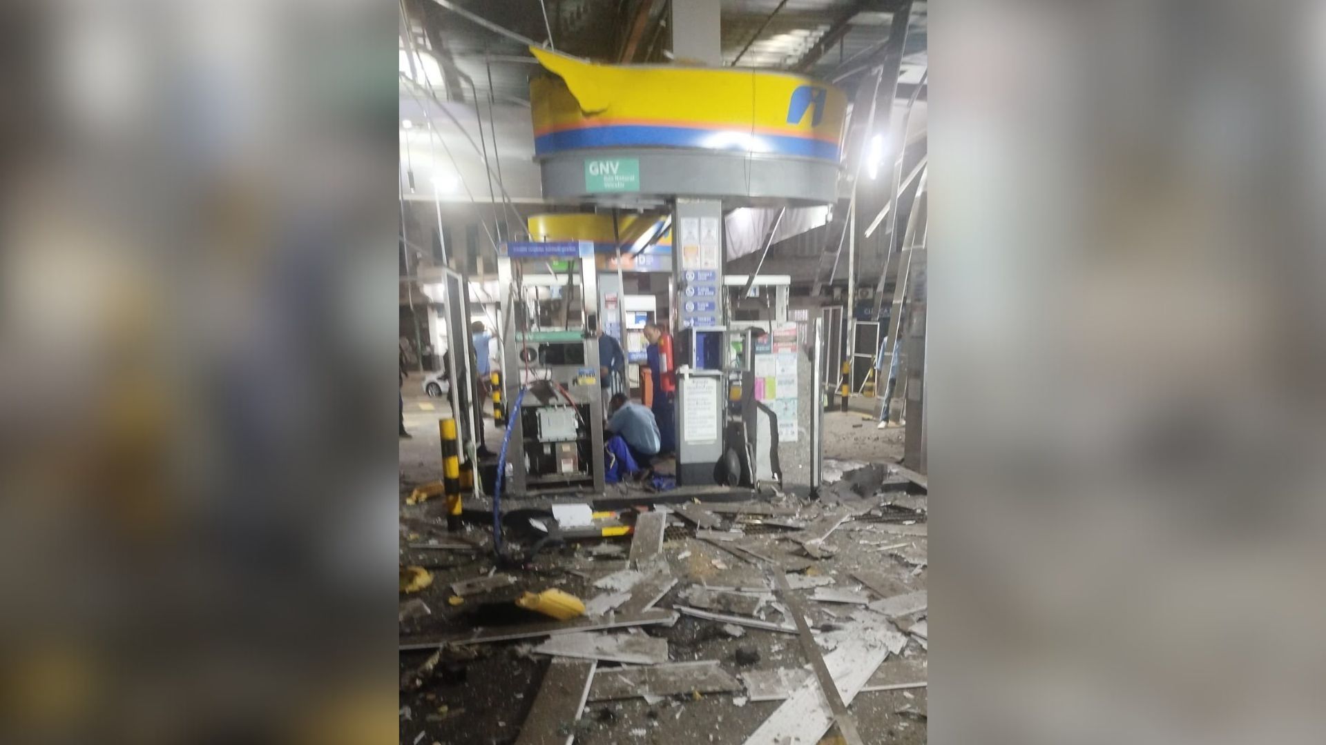 explosão posto combustíveis