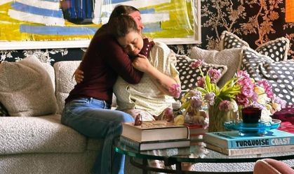 Flora Gil mostra visita à Preta Gil e se declara: "Estamos juntas"