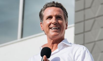 Democratas da Califórnia reagem à reconfiguração do mapa eleitoral do Texas