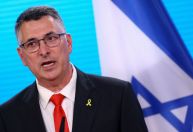 Após conflito com Irã, Israel busca laços com Síria e Líbano