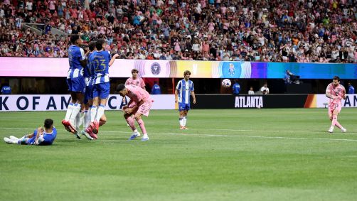 Messi marca golaço de falta em Inter Miami x Porto pelo Mundial de Clubes