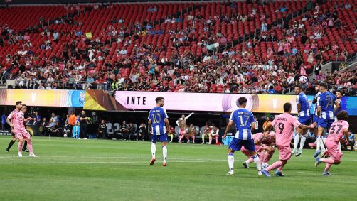 Messi marca golaço de falta em Inter Miami x Porto pelo Mundial de Clubes