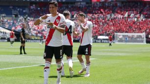 River Plate brilha na bola aérea e vence Urawa Reds pelo Mundial de Clubes