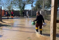 Guaíba sai da cota de inundação, mas ruas seguem alagadas em Porto Alegre