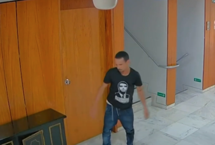 PF prende homem que quebrou relógio no 8/1 após determinação de Moraes