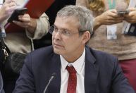 PT reafirma aposta em discurso da "luta de classes" após derrota no IOF