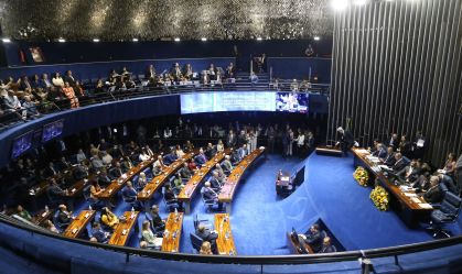 Análise: Congresso tenta “obrigar” governo a cortar gastos de olho em 2026