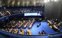 Análise: Congresso tenta “obrigar” governo a cortar gastos de olho em 2026