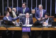 Derrubada do aumento do IOF: saiba como votou cada deputado