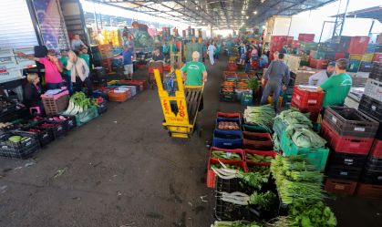 Fome de Soluções: O exemplo do banco de alimentos que desperdiça zero