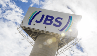 JBS faz estreia na Bolsa de Nova York e consolida dupla listagem