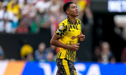 Jobe Bellingham fez sua estreia no Borussia Dortmund