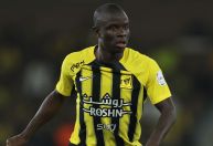 Kanté deve se transferir para clube que disputará o Mundial, diz jornal