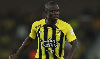 Kanté deve se transferir para clube que disputará o Mundial, diz jornal