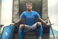 Napoli anuncia a contratação de Kevin De Bruyne: "O Rei Kev está aqui"