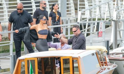Kim Kardashian e mais celebridades chegam a Veneza para casamento de Bezos