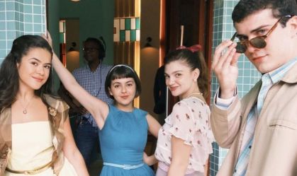 “Garota do Momento”: elenco se despede da trama com álbum de fotos