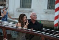 Última noite de festa encerra luxuoso casamento de Bezos em Veneza