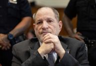 Harvey Weinstein é condenado por crime sexual em novo julgamento; veja