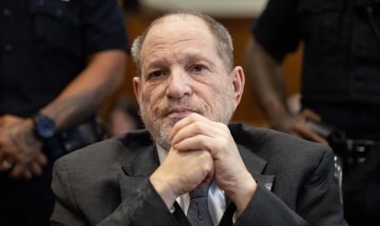 Em julgamento, defesa de Harvey Weinstein diz que “ele é quem foi abusado”