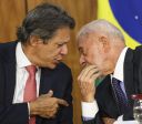 Após bate-boca com oposição, Haddad recebe telefonema de Lula