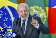 Lula: Detectamos roubo no INSS e não fizemos "pirotecnia"