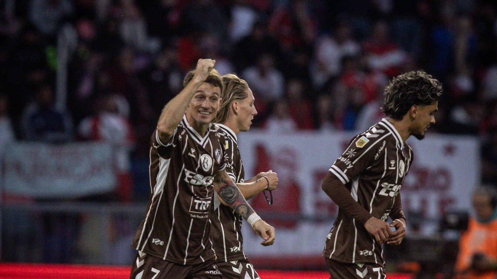 mainero_platense_campeao