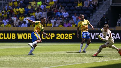 Borussia Dortmund venceu o Mamelodi Sundowns de virada por 4 a 3