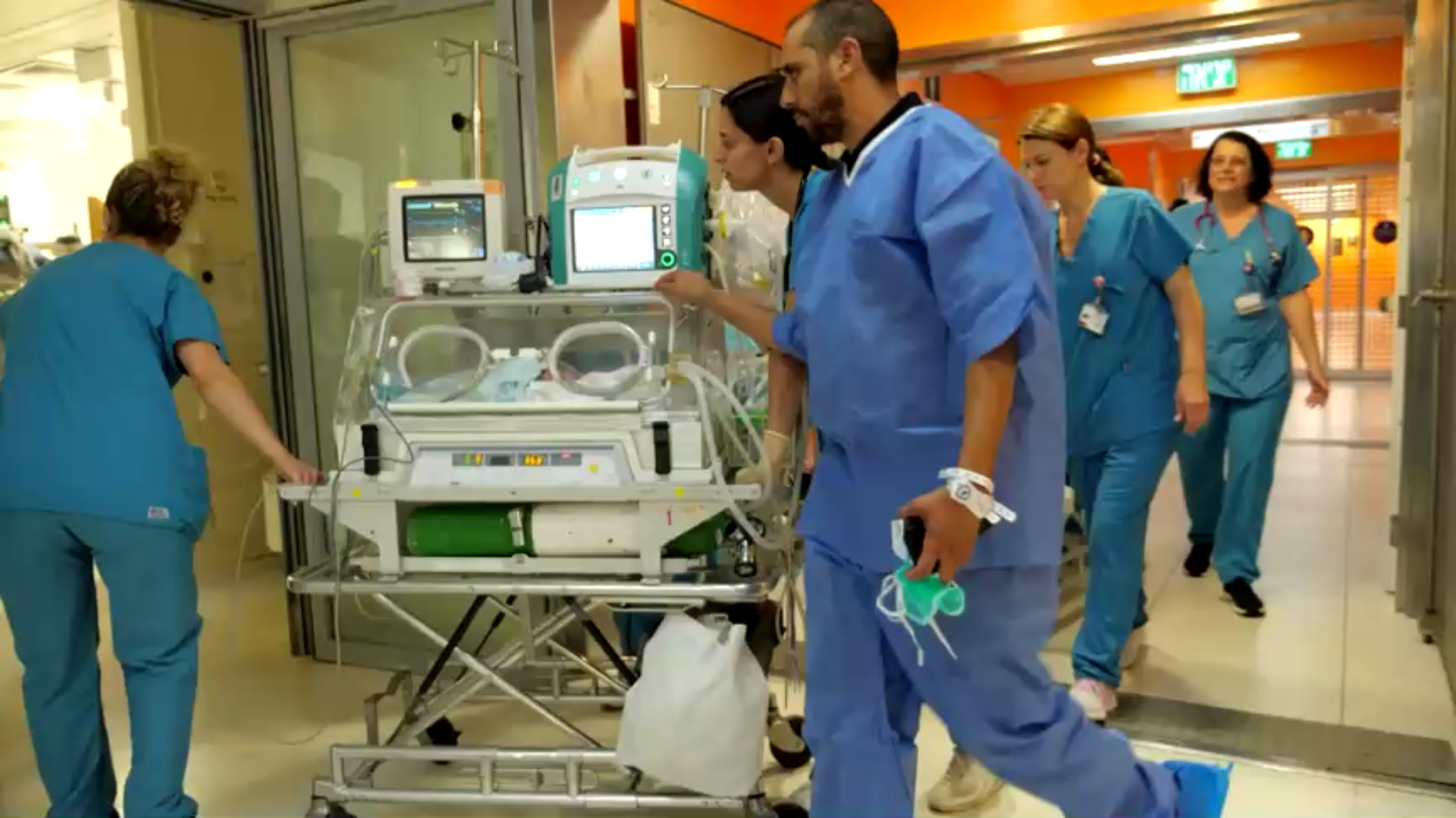 Maternidade em Hospital Rambam, que está operando no subterrâneo, protegido de mísseis iranianos
