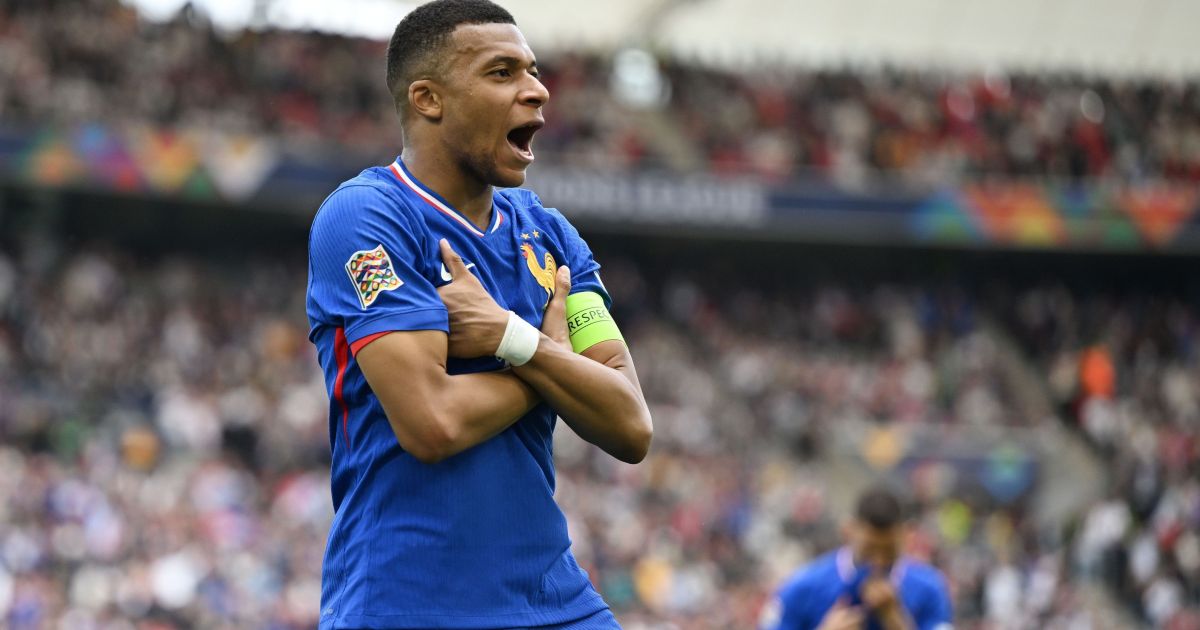 Mbappé exalta amistoso com Brasil e diz que está pronto para ser titular