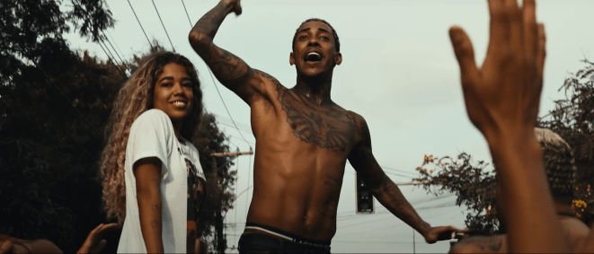 MC Poze do Rodo no videoclipe de "Desabafo 2", lançada após prisão