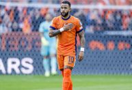 "Rapper, filantropo e muso": Memphis Depay ganha perfil de TV britânica