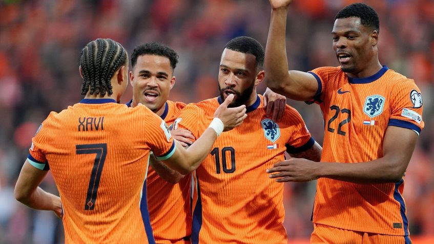 Memphis comemora gol 50 pela Holanda • Foto: Divulgação/ Ons Oranje