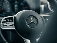 Vale a pena comprar uma Mercedes usada por R$ 100 mil? Entenda os riscos